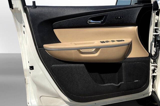 2011 GMC Acadia SLT-2