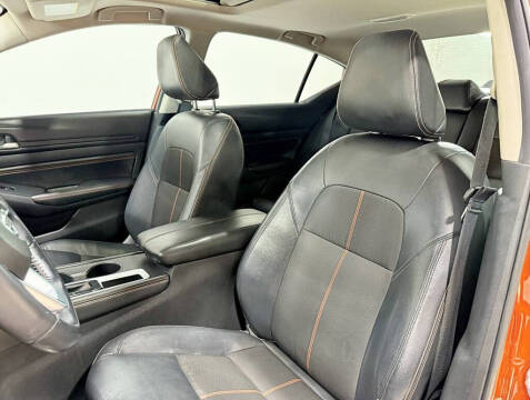 2020 Nissan Altima 2.5 SR