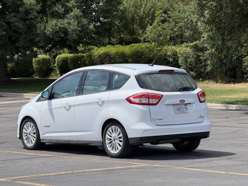 2017 Ford C-MAX Hybrid SE