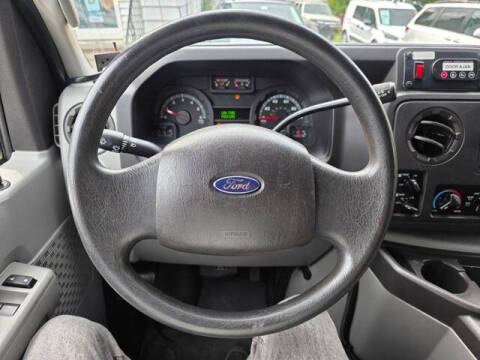 2012 Ford E-Series