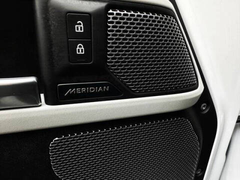 2022 Land Rover Defender 110 S