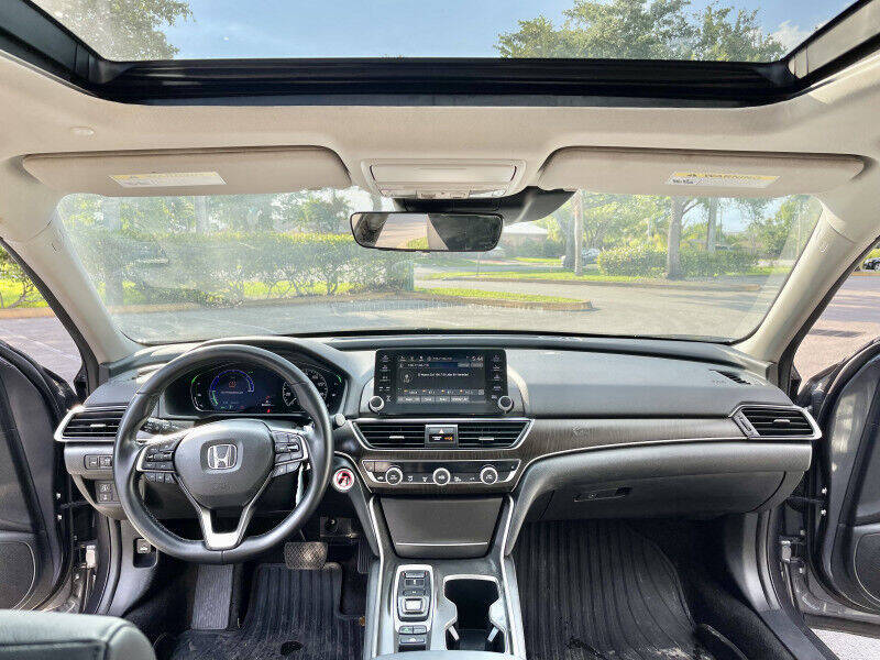 2019 Honda Accord Sedan - $27,995