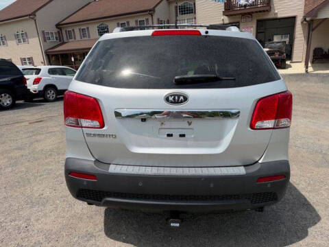2012 Kia Sorento LX