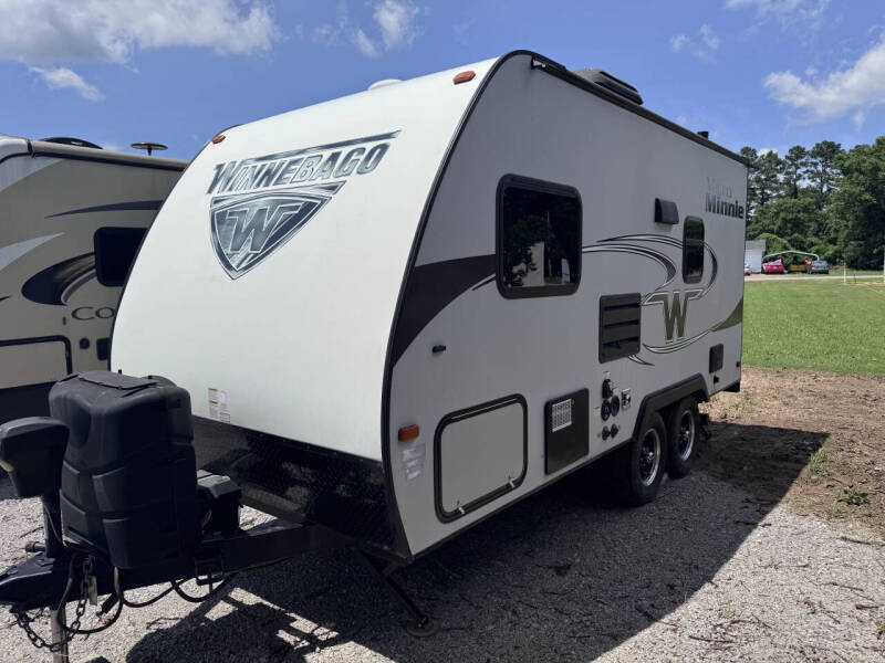 2018 Winnebago 1706FB