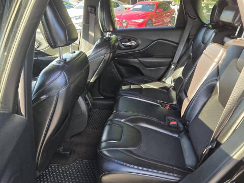 2019 Jeep Cherokee Trailhawk