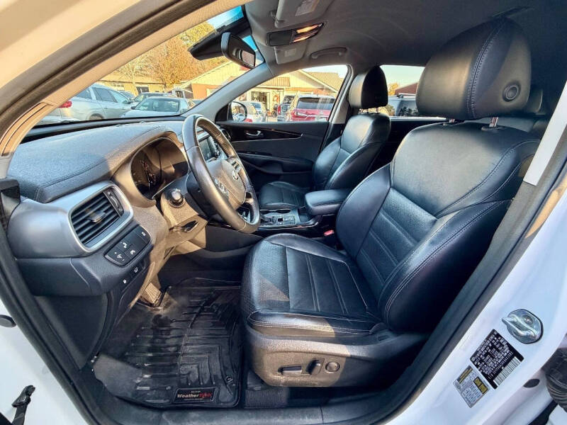 2019 Kia Sorento EX Sport