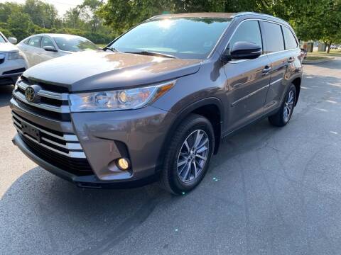 2019 Toyota Highlander for sale at VK Auto Imports in Wheeling IL