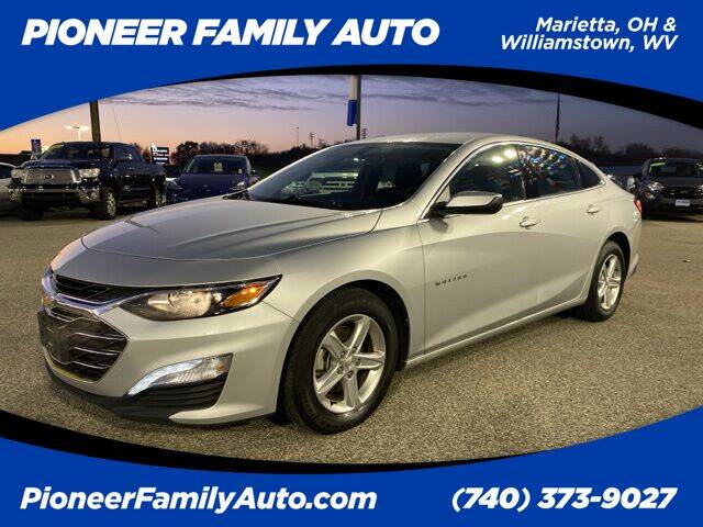 2022 Chevrolet Malibu for sale at Pioneer Family Preowned Autos of WILLIAMSTOWN in Williamstown WV