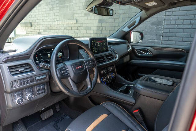 2023 GMC Yukon AT4