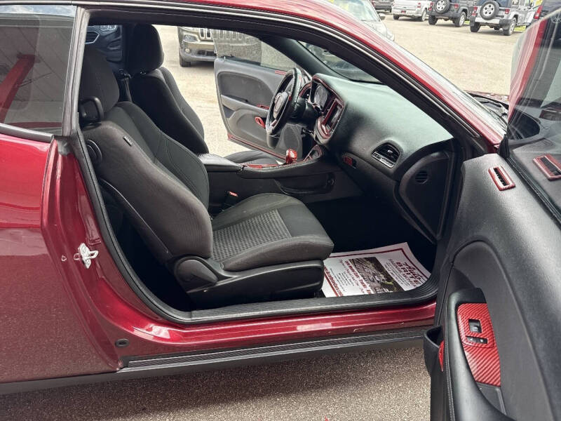 2019 Dodge Challenger SXT