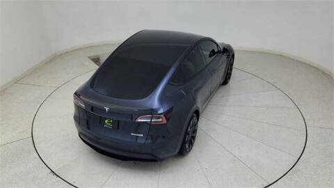 2024 Tesla Model Y Performance