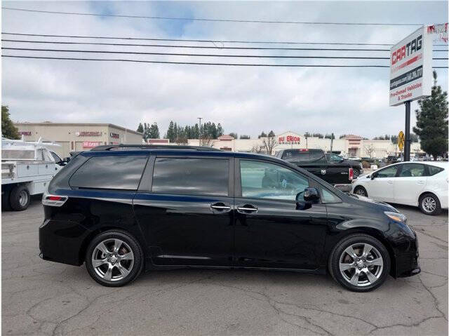 2017 Toyota Sienna