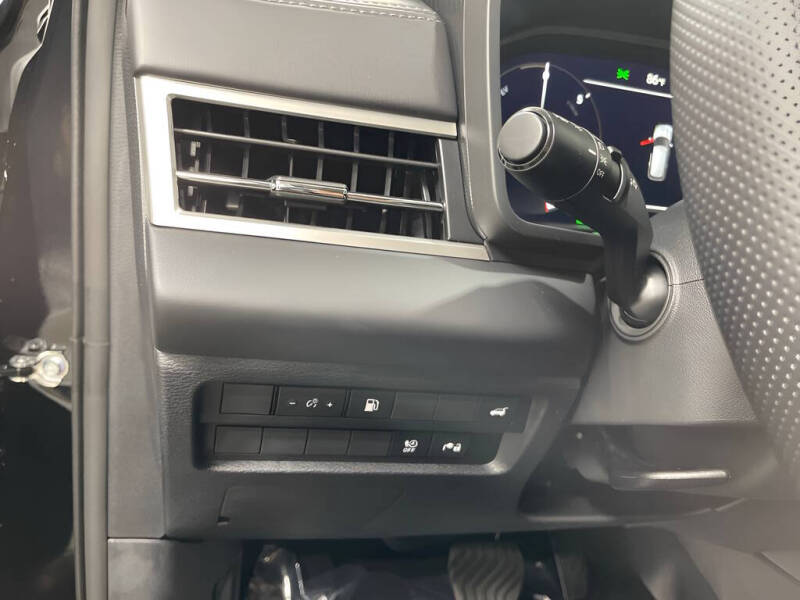 2026 Mitsubishi Outlander PHEV SE