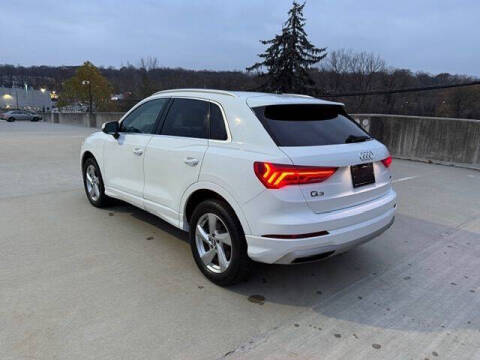 2020 Audi Q3 quattro Premium 45 TFSI