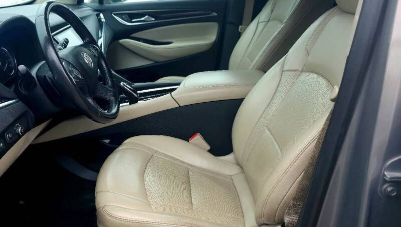 2018 Buick Enclave Essence
