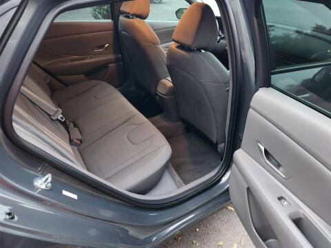 2023 Hyundai Elantra