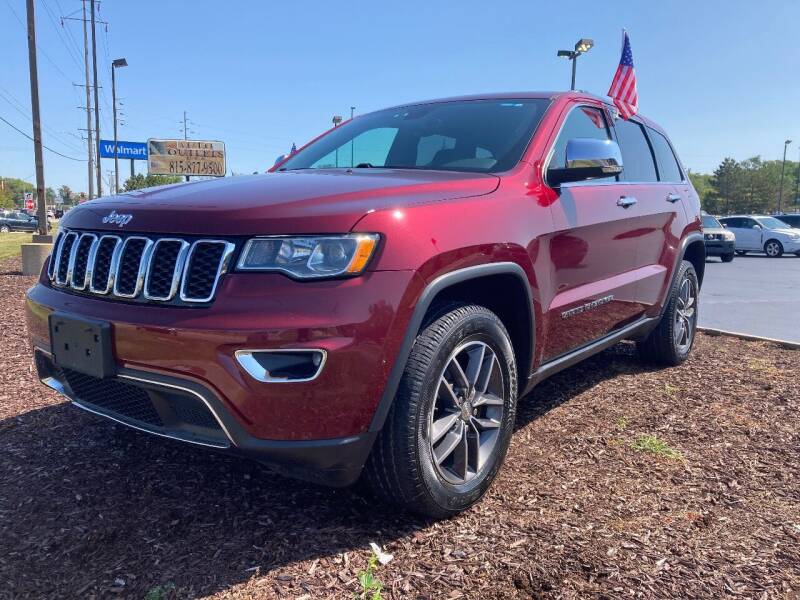 2018 Jeep Grand Cherokee for sale at Auto Outlets USA in Rockford IL