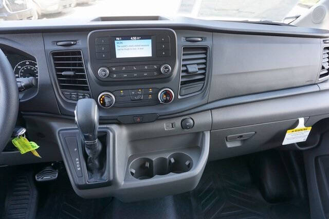 2025 Ford Transit 250