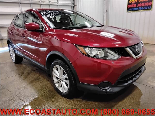 2019 Nissan Rogue Sport S's photo