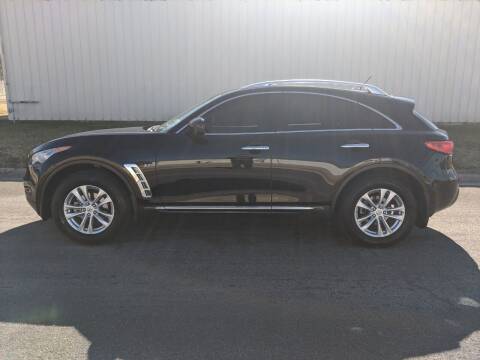 2015 Infiniti QX70 for sale at TNK Autos in Inman KS