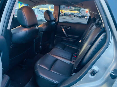 2006 Infiniti FX35