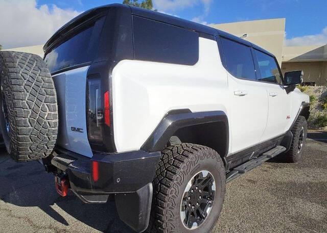 2024 GMC HUMMER EV 2X