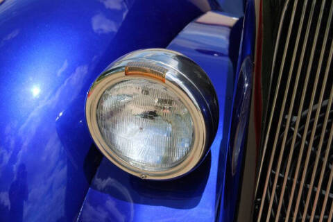 1936 Plymouth Model P2