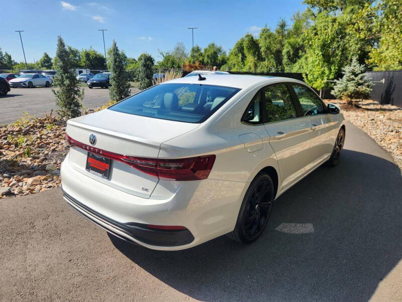 2025 Volkswagen Jetta SE