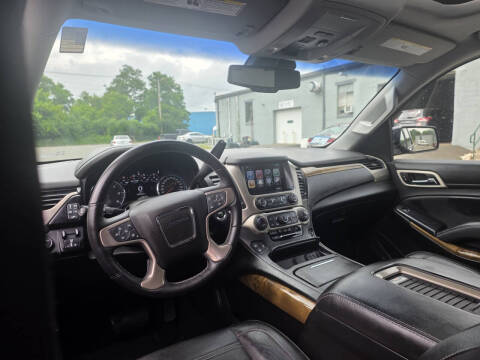 2017 GMC Yukon Denali