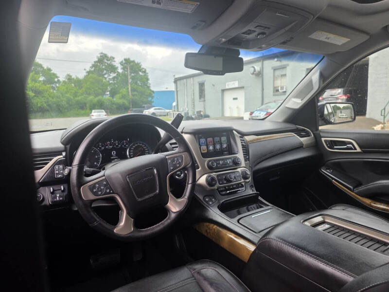 2017 GMC Yukon Denali