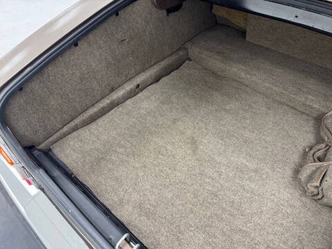 1986 Jaguar XJ-Series XJ6 Vanden Plas