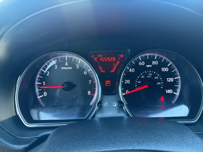 2012 Nissan Versa 1.6 SV