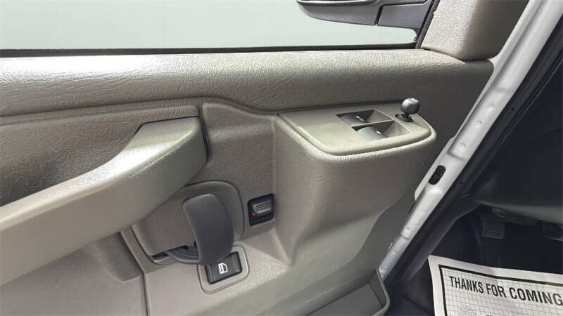 2024 Chevrolet Express 2500