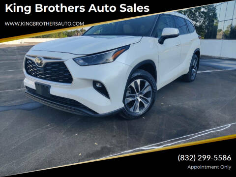 2022 Toyota Highlander XLE