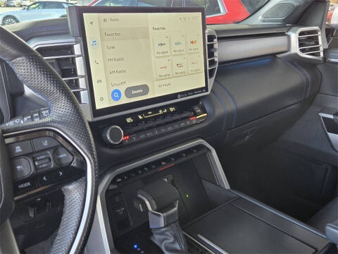 2024 Toyota Sequoia Capstone