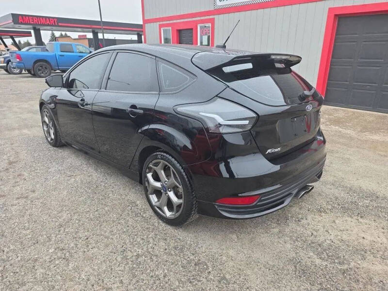 2018 Ford Focus ST