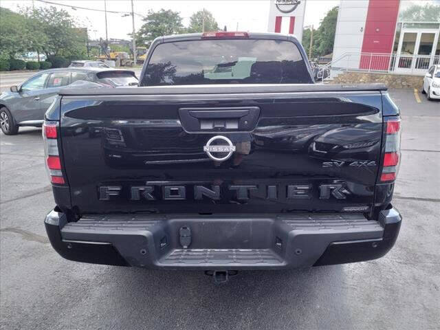 2023 Nissan Frontier SV