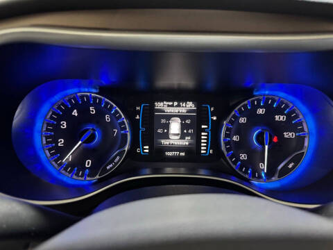 2017 Chrysler Pacifica Touring-L