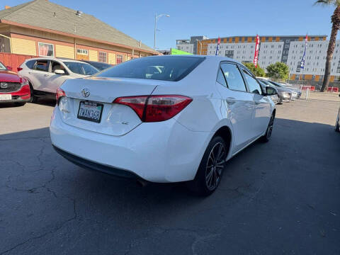 2017 Toyota Corolla LE