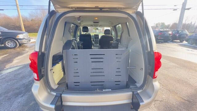 2013 Dodge Grand Caravan SE