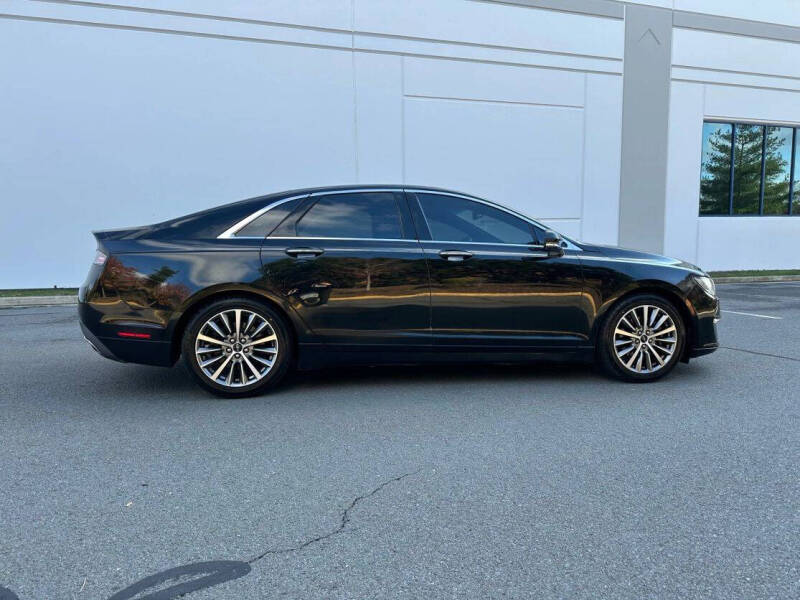 2017 Lincoln MKZ Select
