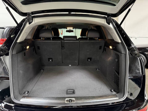 2016 Audi Q5 2.0T quattro Premium Plus