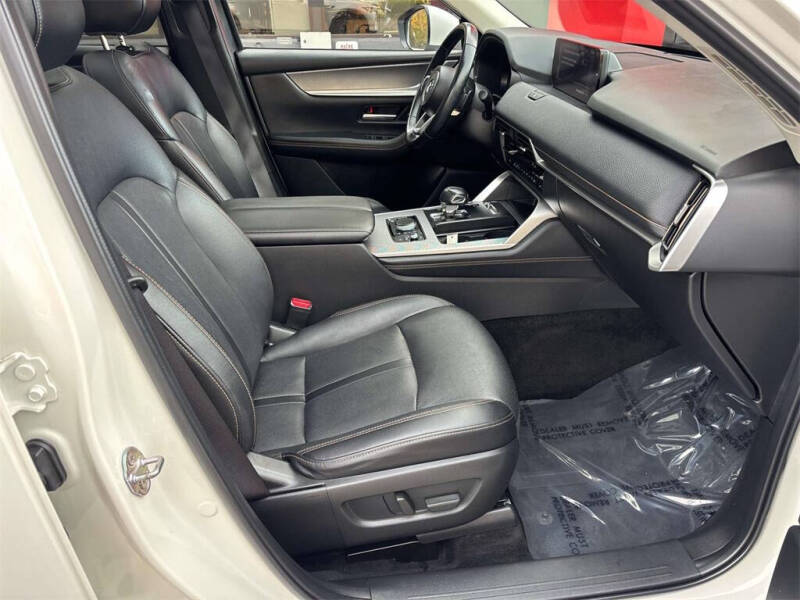 2024 Mazda CX-90 Plug-in Hybrid Premium