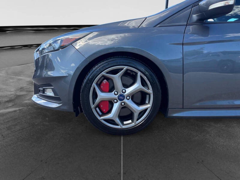 2018 Ford Focus ST