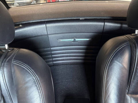 2004 Ford Thunderbird Deluxe