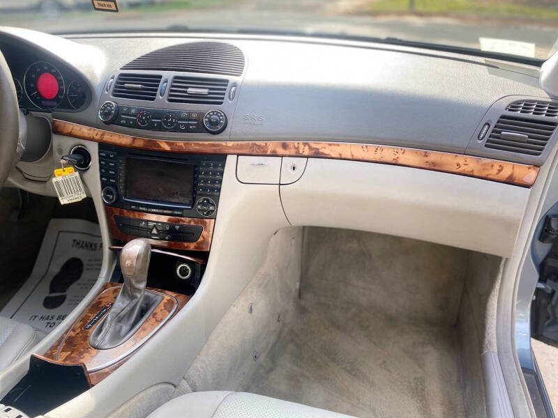 2004 Mercedes-Benz E-Class E 320