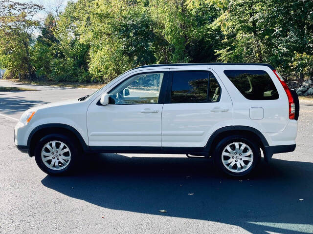 2006 Honda CR-V for sale at Mabuchi Motorcars in Lexington, MA