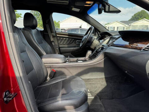 2015 Ford Taurus Limited