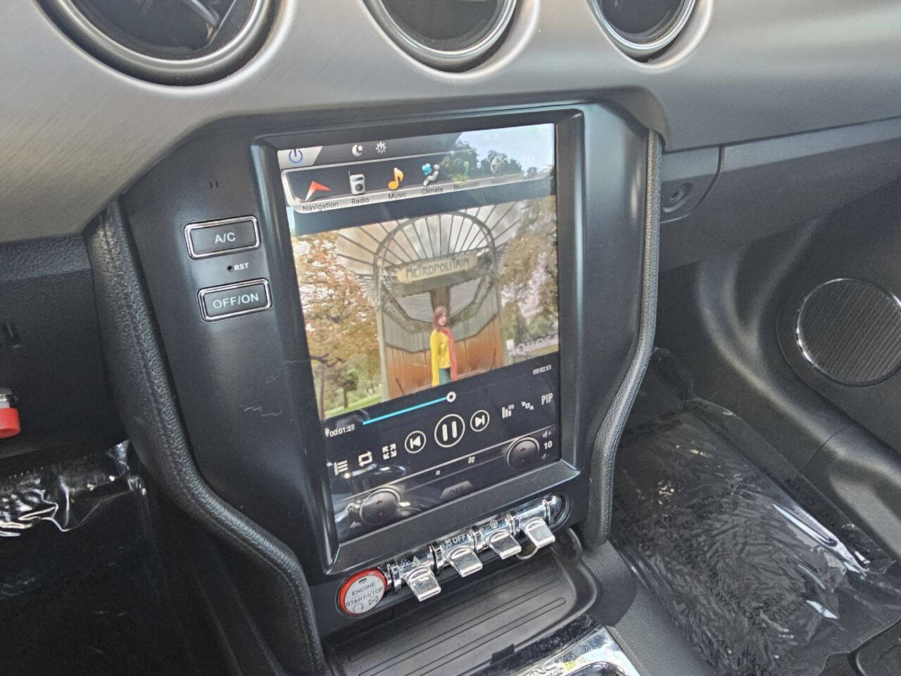 2015 FORD Mustang Coupe - $21,025