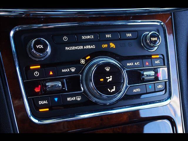 2019 Lincoln Continental Select